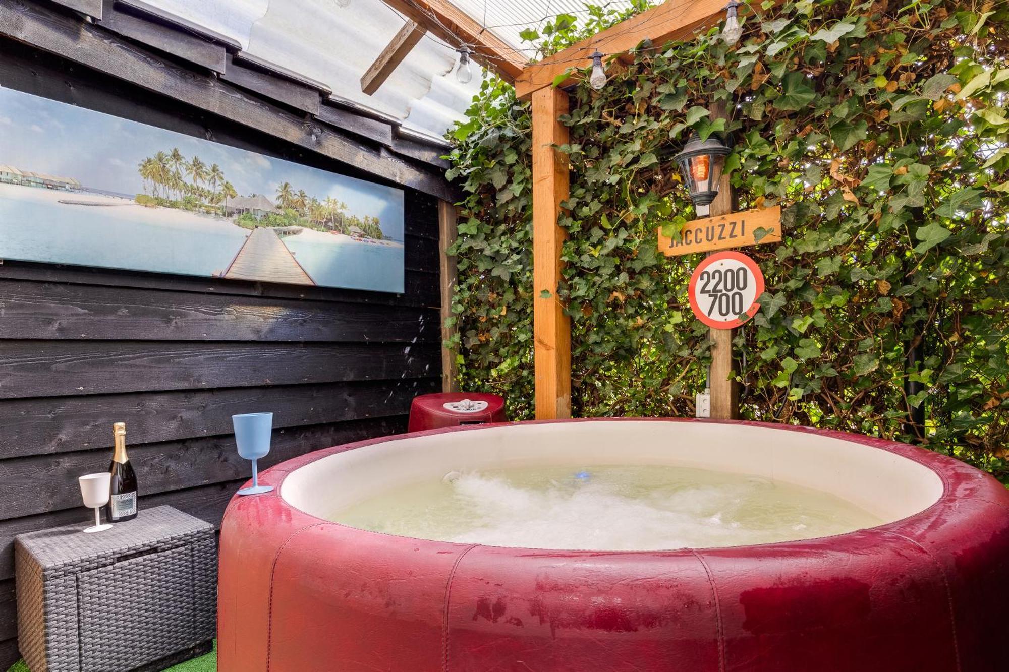 Luxe Wellness Apartment Apeldoorn With Jacuzzi And Sauna Exterior foto